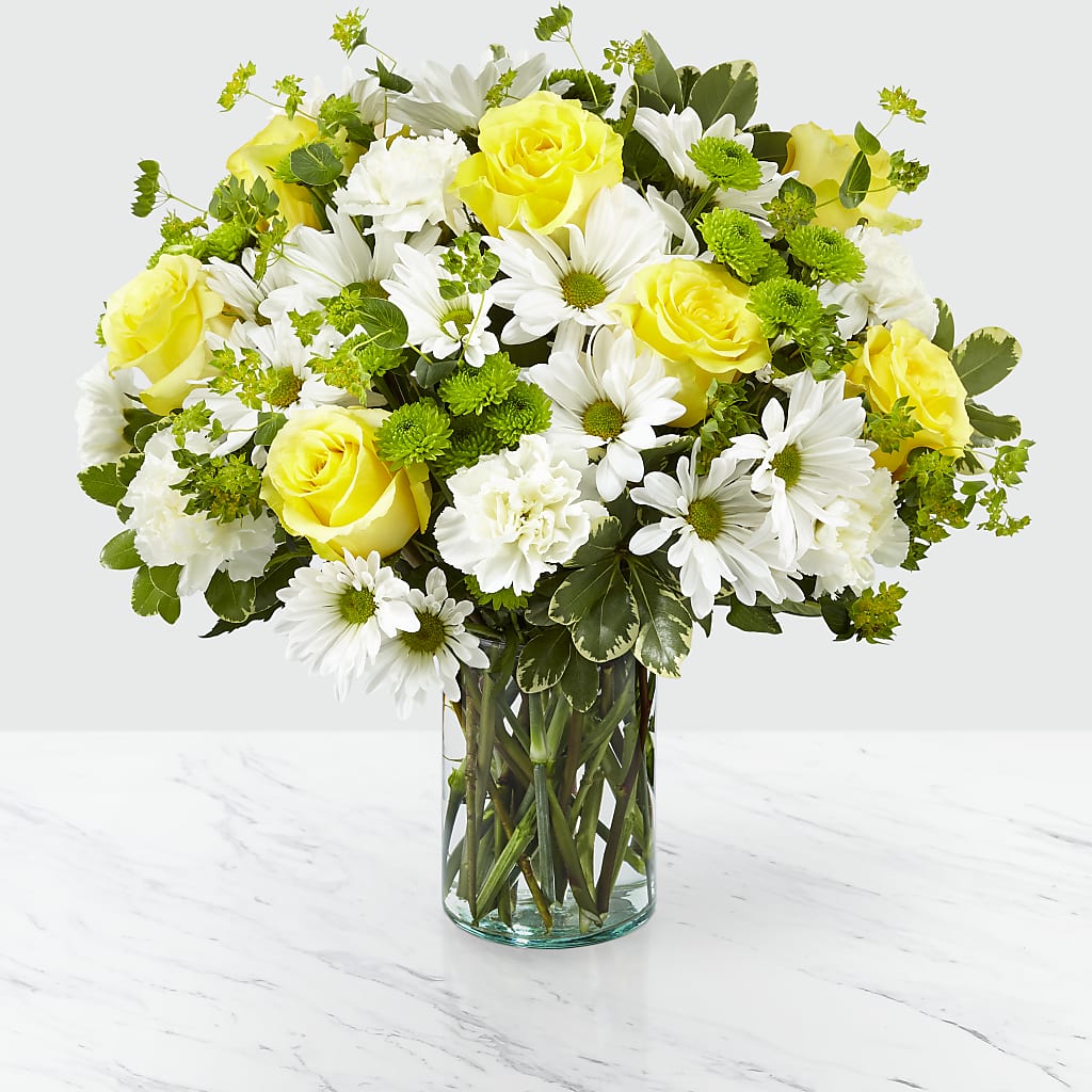 Happy Day Bouquet – Panda Flowers Canada Inc, Calgary AB