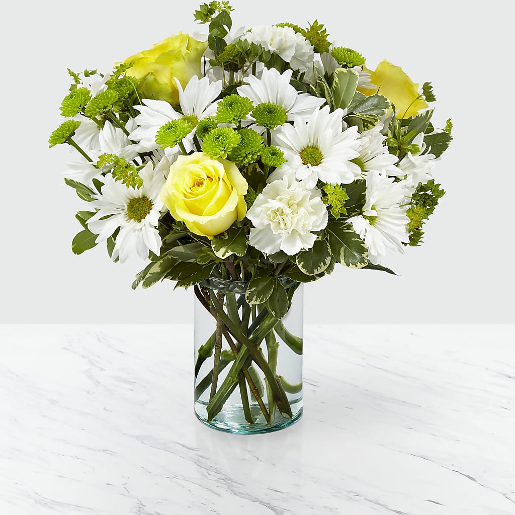 Happy Day Bouquet – Panda Flowers Canada Inc, Calgary AB