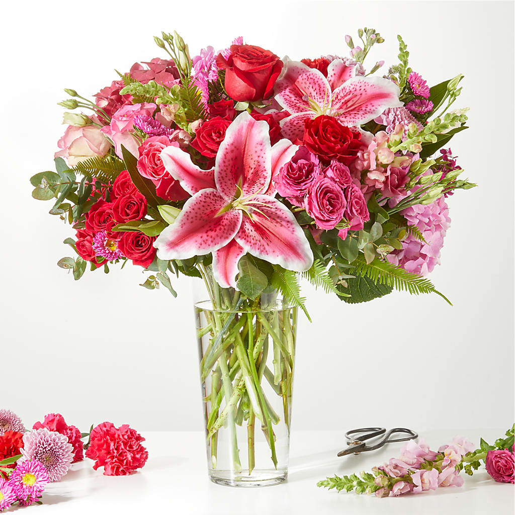 Swooning Over You - A Luxury Florist Original – Panda Flowers Canada Inc, Calgary AB