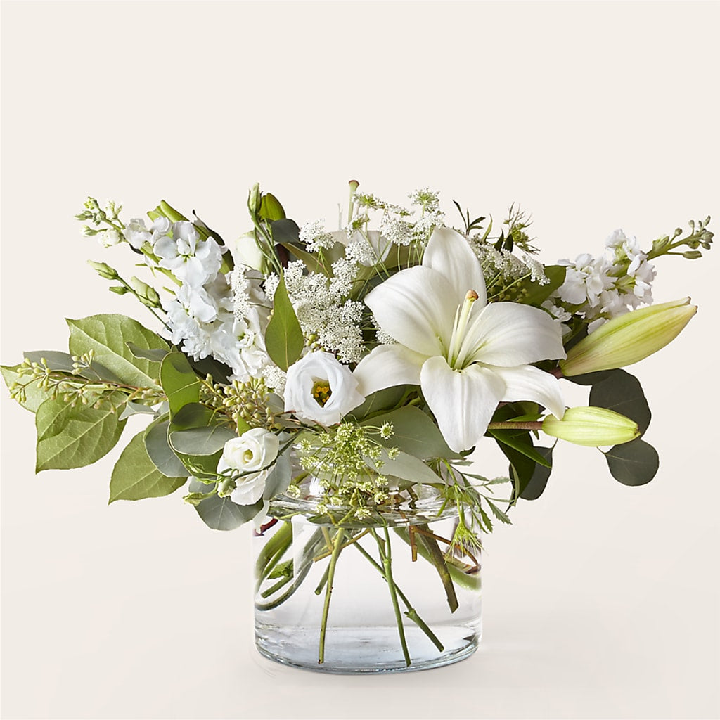 Alluring Elegance Bouquet – Panda Flowers Canada Inc, Calgary AB