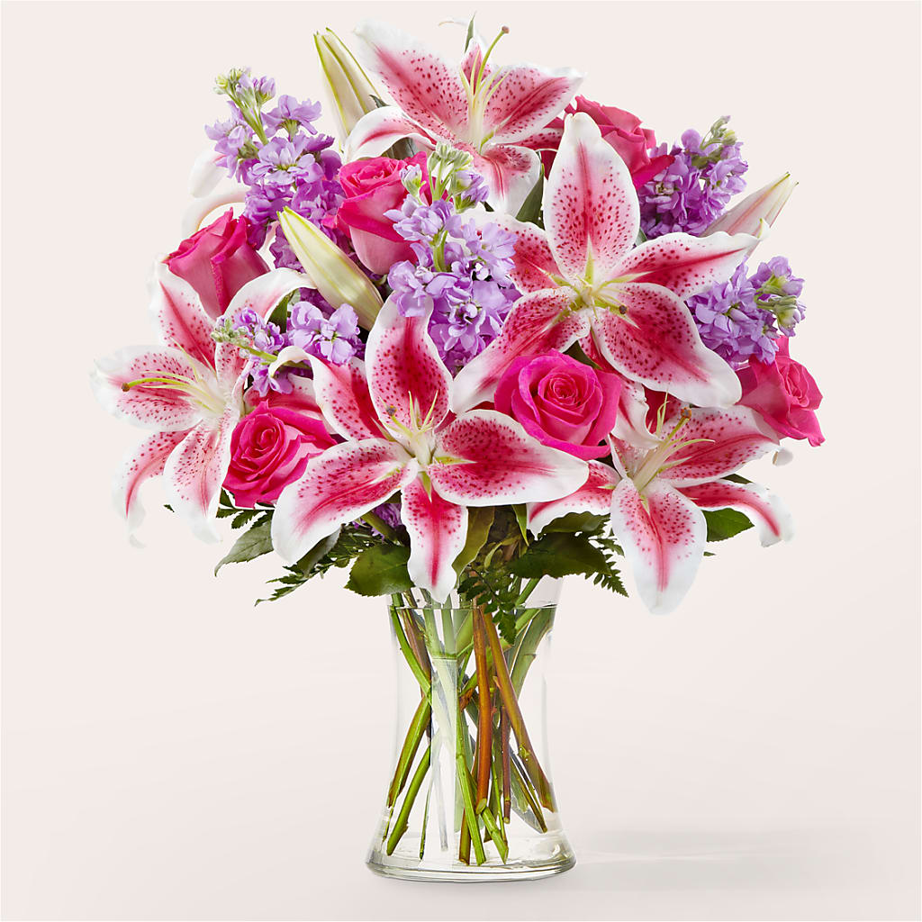 Amore Bouquet – Panda Flowers Canada Inc, Calgary AB