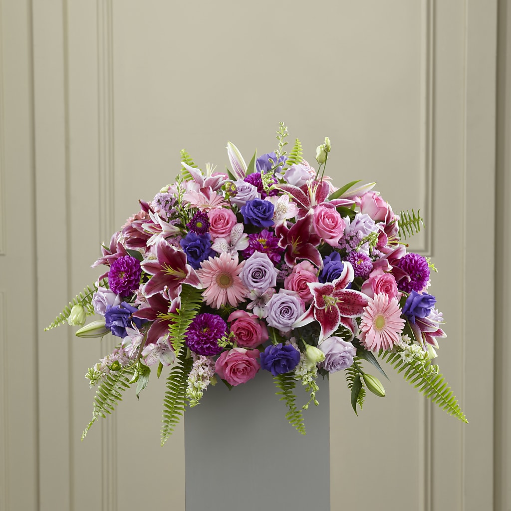 Fare Thee Well Pedestal – Panda Flowers Canada Inc, Calgary AB