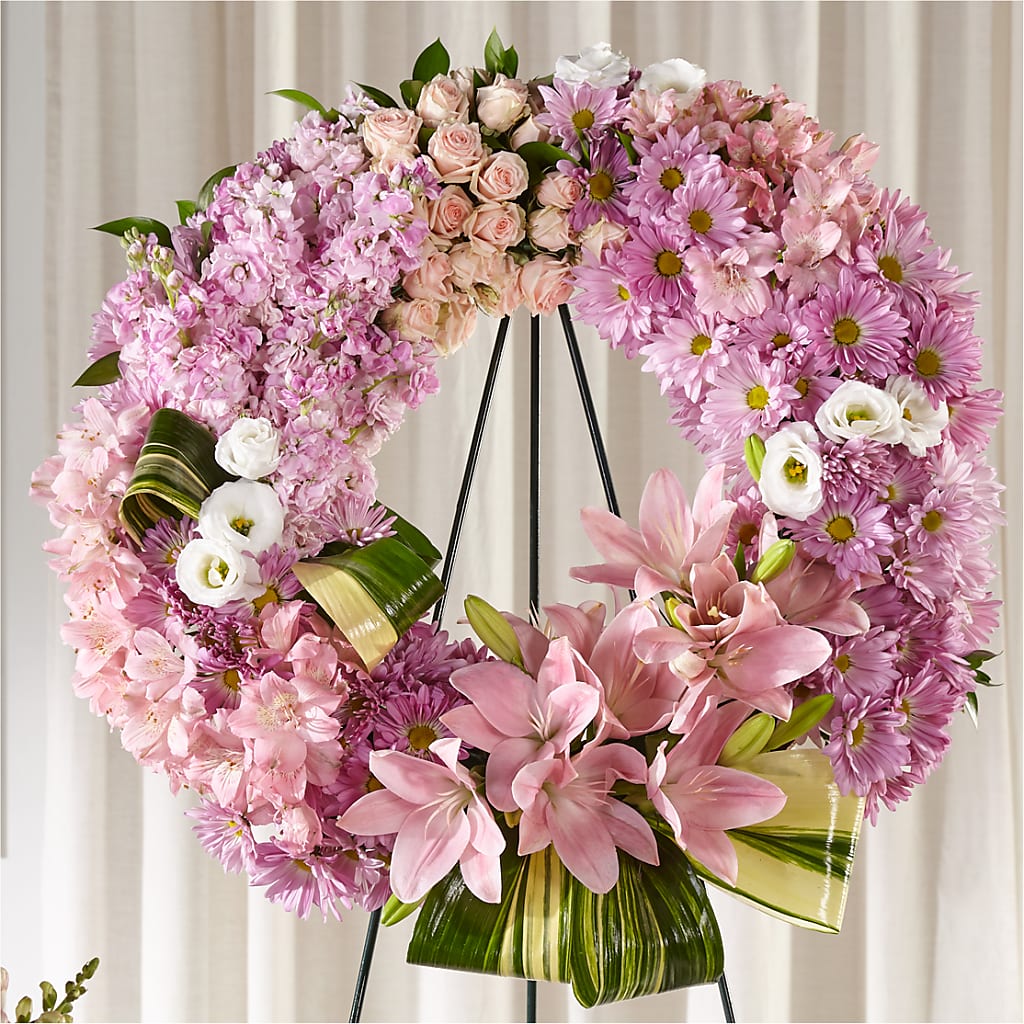 Gift of Warmth Wreath – Panda Flowers Canada Inc, Calgary AB