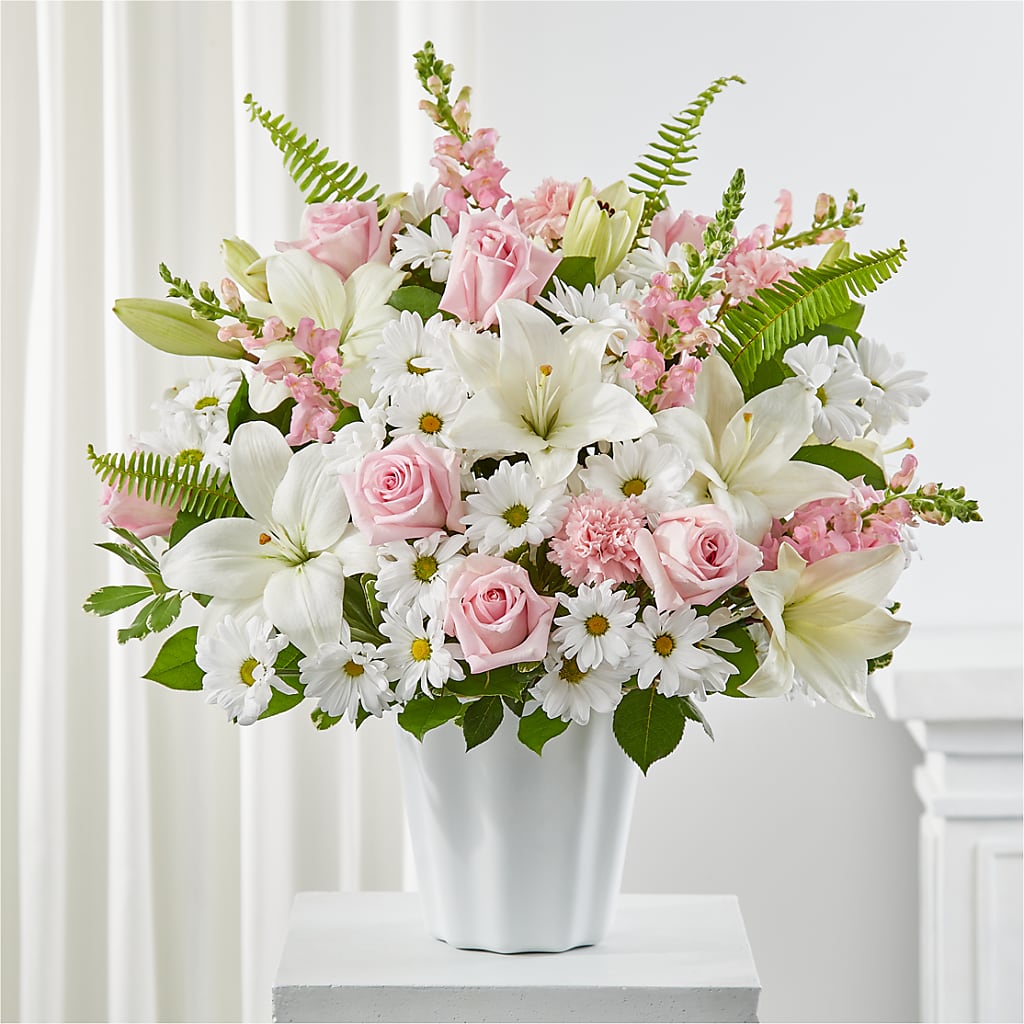 Soft Touch Tabletop Basket – Panda Flowers Canada Inc, Calgary AB