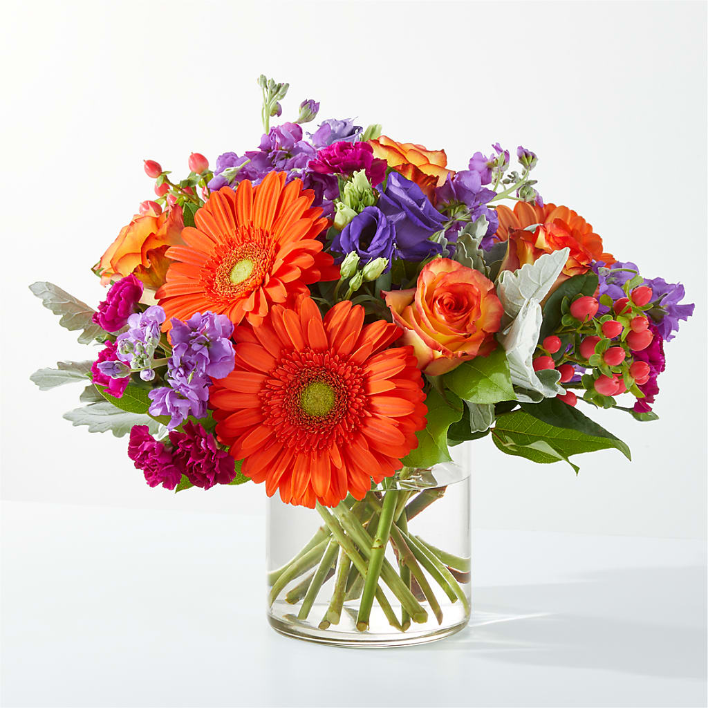 Sangria Bouquet – Panda Flowers Canada Inc, Calgary AB