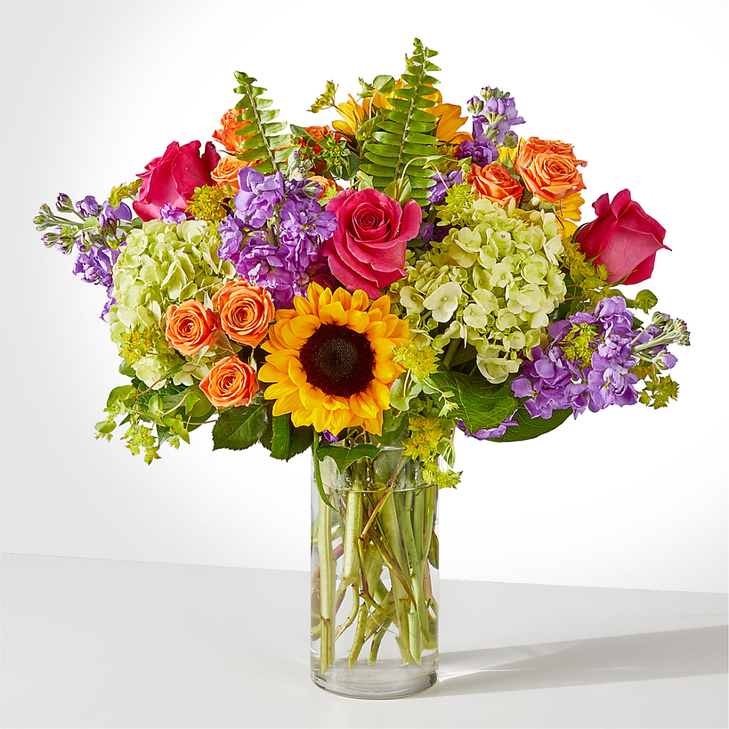 Vibrant Greetings Bouquet – Panda Flowers Canada Inc, Calgary AB