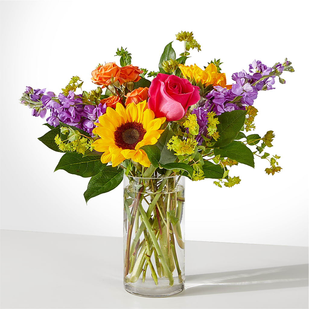 Vibrant Greetings Bouquet – Panda Flowers Canada Inc, Calgary AB
