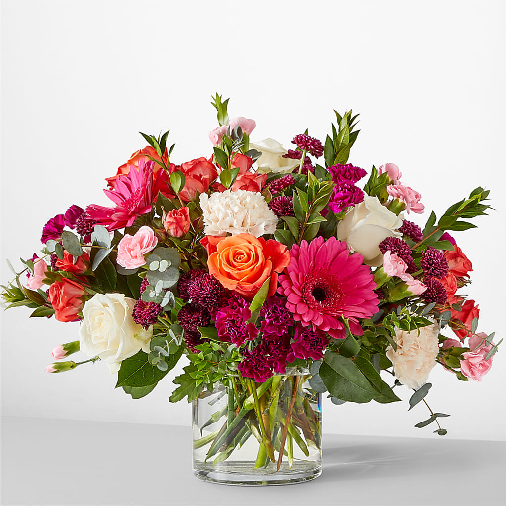 Smell the Roses Bouquet – Panda Flowers Canada Inc, Calgary AB