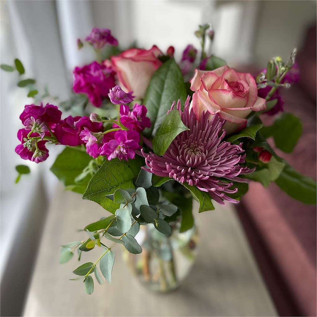 Sunday Morning Bouquet –  Panda Flowers Canada Inc, Calgary AB