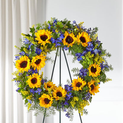 Bright Rays Wreath –  Panda Flowers Canada Inc, Calgary AB