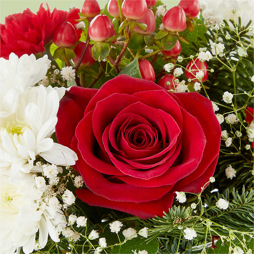 Chance of Flurries Bouquet –  Panda Flowers Canada Inc, Calgary AB