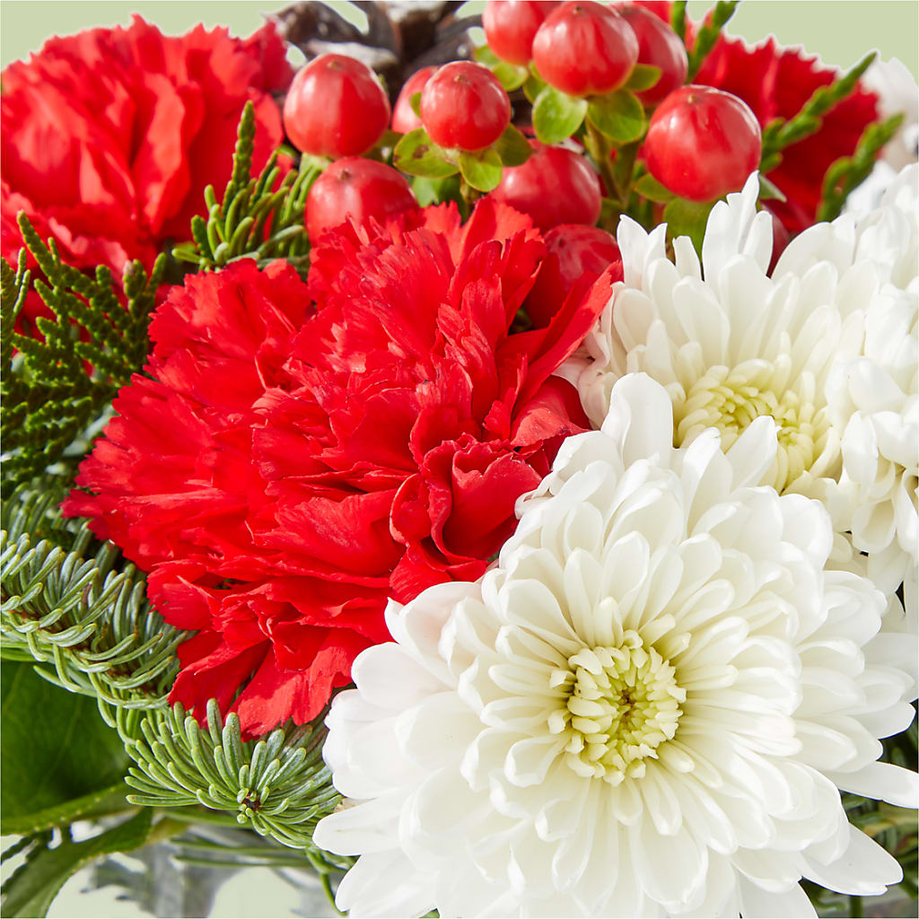 Snow Angel Bouquet –  Panda Flowers Canada Inc, Calgary AB